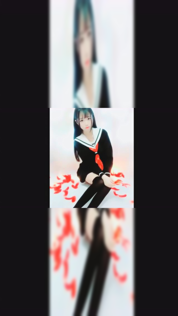 精致可爱的女神级黑丝校花，穿上水手服，双腿又细又长_高清