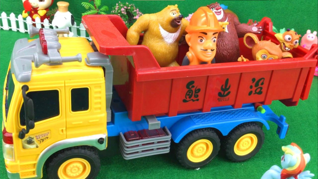 熊出没工程车汽车玩具光头强熊大