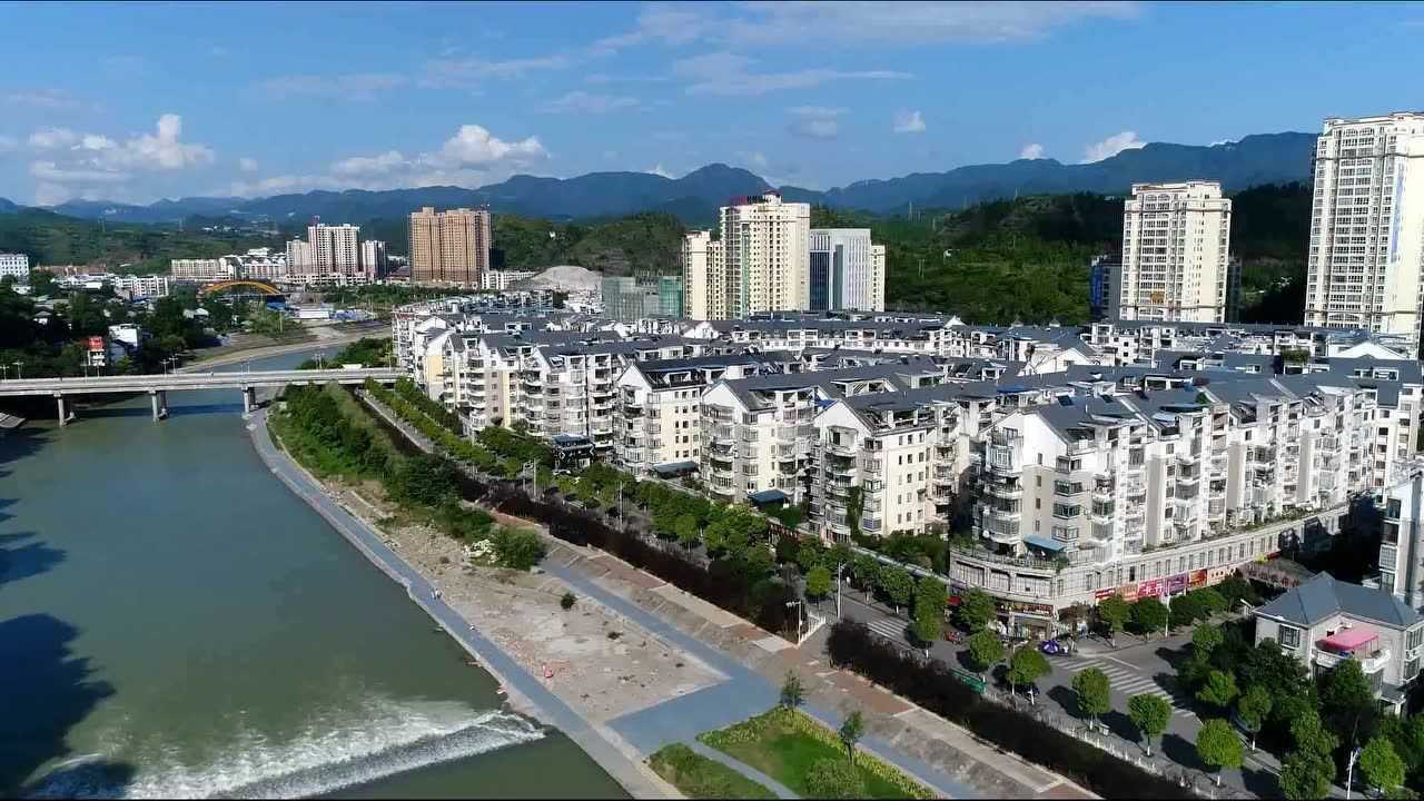 贵州松桃县城航拍
