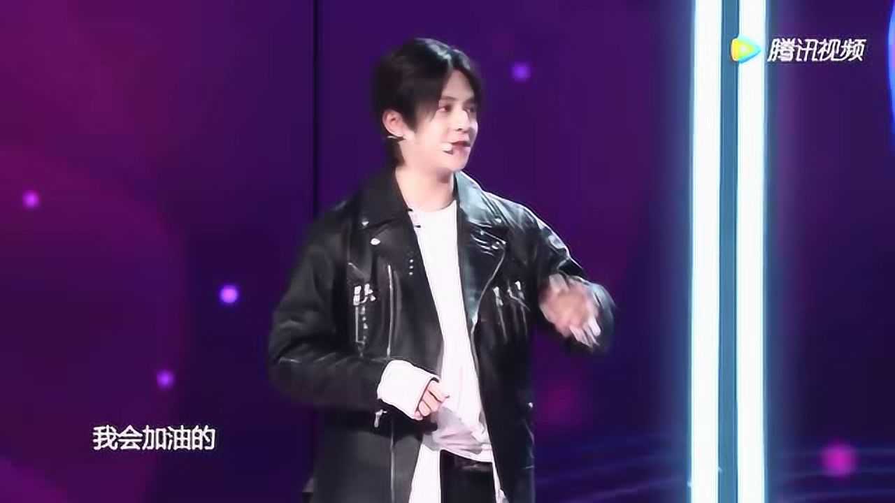 无限歌谣季:现场超燃!唱跳小王子符龙飞教杨迪跳《sheep》_高清1080P在线观看平台_腾讯视频