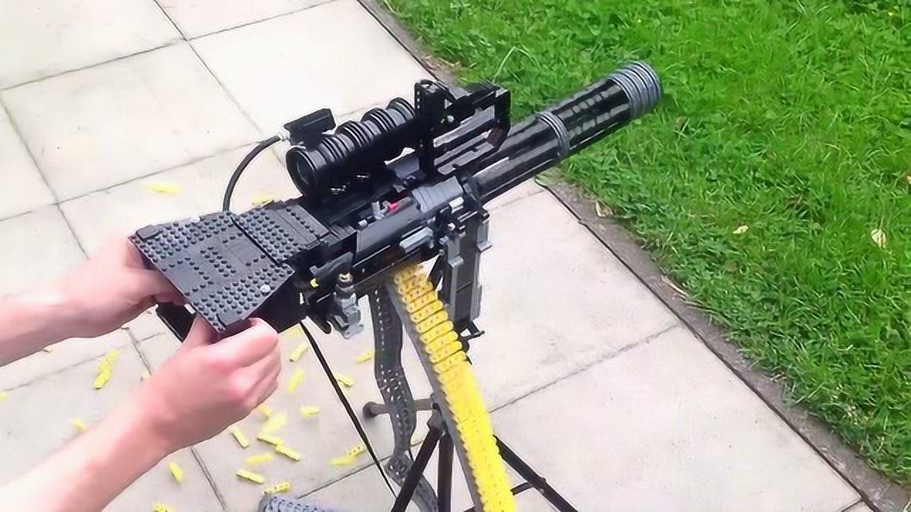 不要怀疑你的眼睛这把加特林机枪竟是用乐高玩具做的还能发射