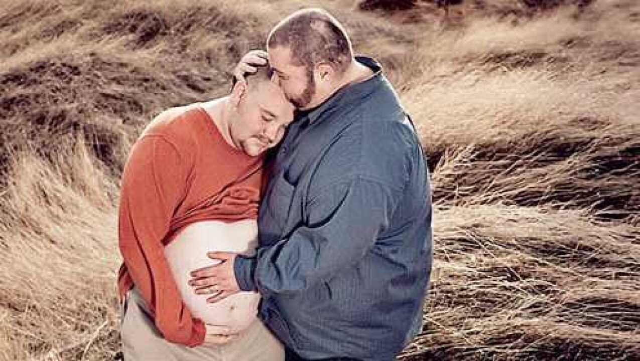 男人能生孩子！外国男子生下健康婴儿，羡慕好多人_高清