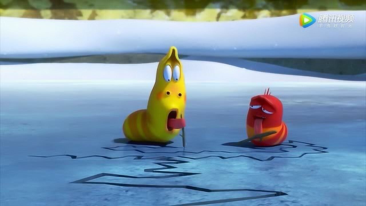 爆笑虫子喜欢在雪中和雨中跳舞的臭屁王和小红