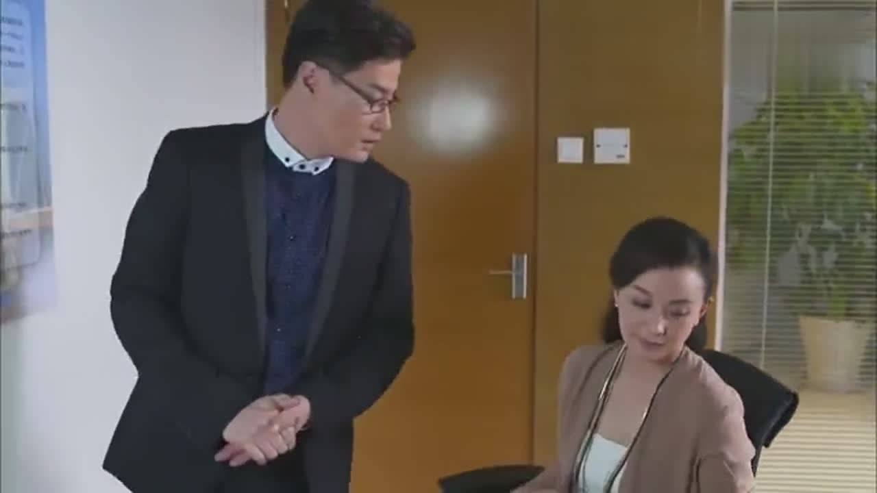 《老妈的三国时代》姜晓岚告诉郑俊姜晓敏结婚了