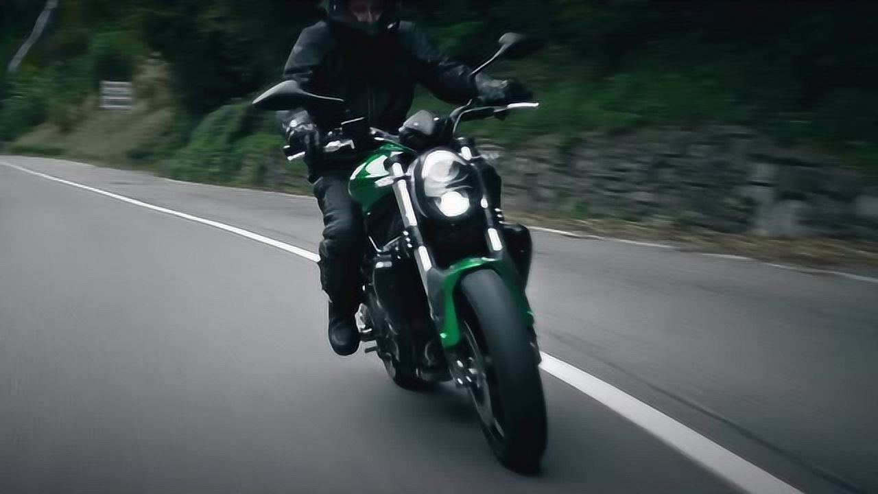 售价47800元起贝纳利752s官方视频