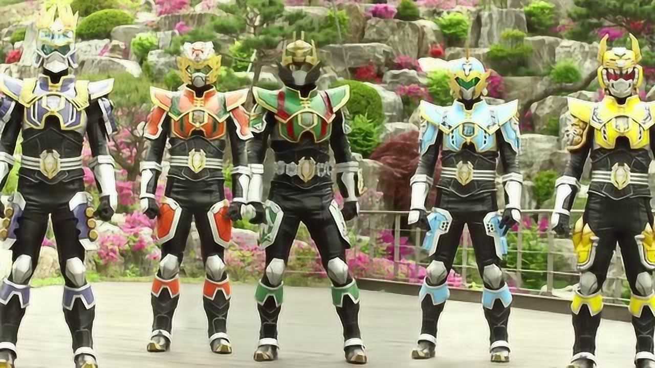 精诚的心十几个传奇英雄合体变身的场面黑灵主瞬间慌了