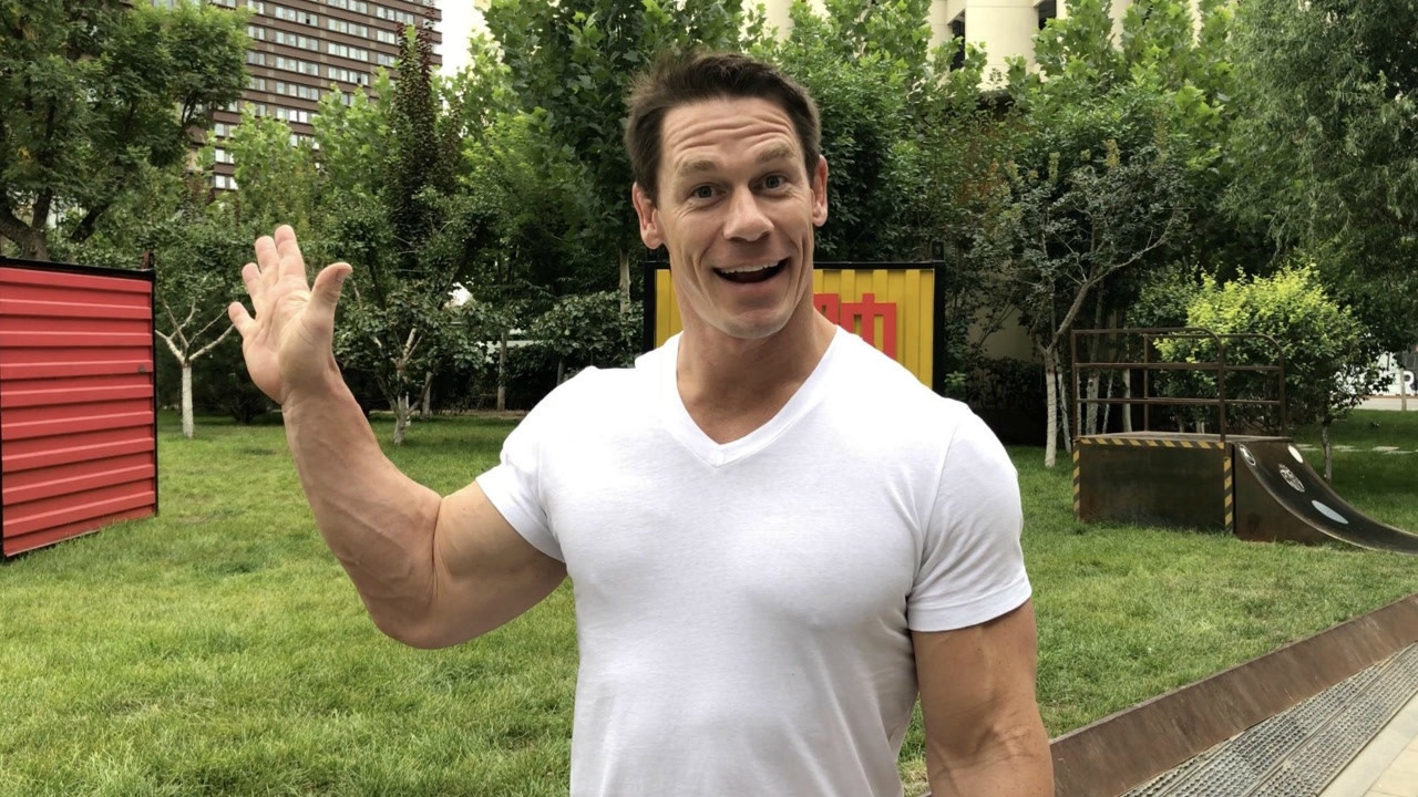 约翰塞纳来到中国以来第一天休息逛银川吃饭滑冰很开心