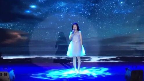 学姐迎新晚会上一首《光年之外》 成了我暗恋她三年的理由 - 腾讯视频