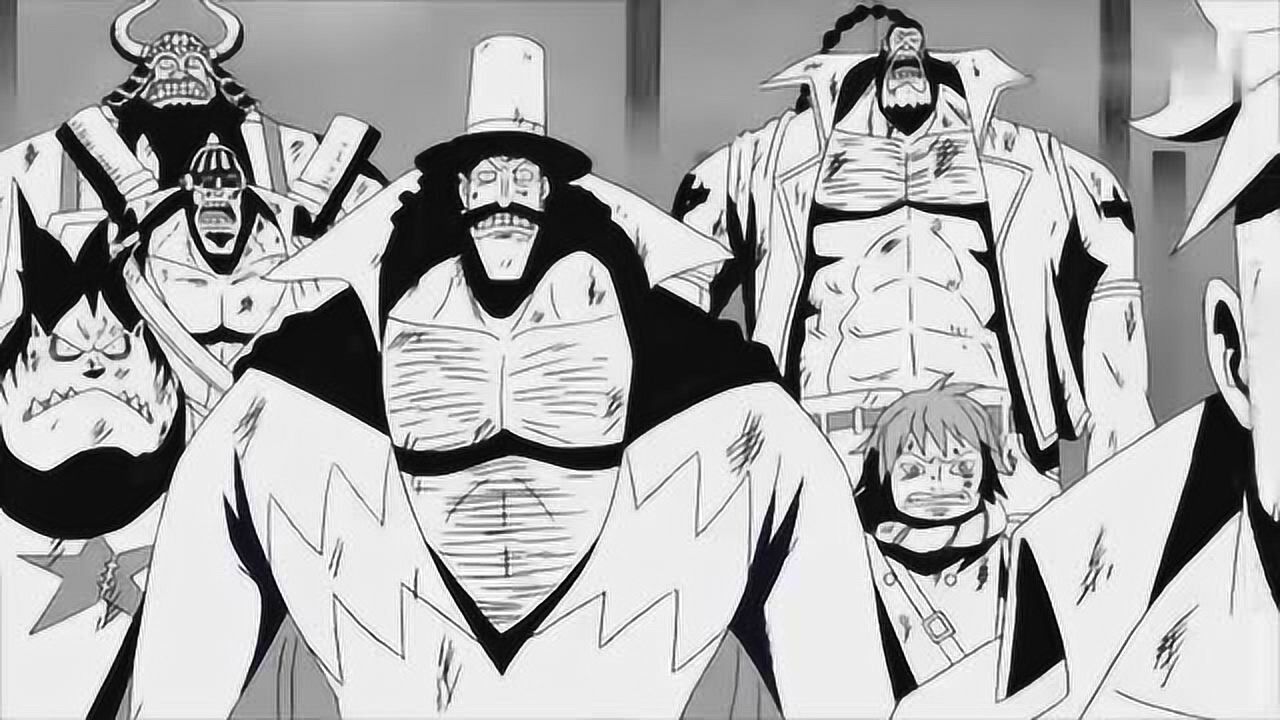 白胡子遭到黑胡子成员的群体攻击,破损不堪的身体已无法防御