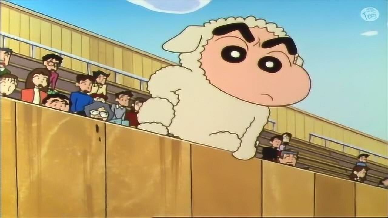 蜡笔小新:公牛朝着穿绵羊装的小新冲过来,牛仔姐姐用套绳救了他