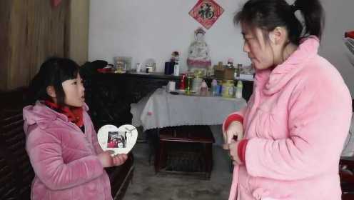 一家仨聋哑人，10岁女孩自学手语成全家翻译：走进后妈的世界