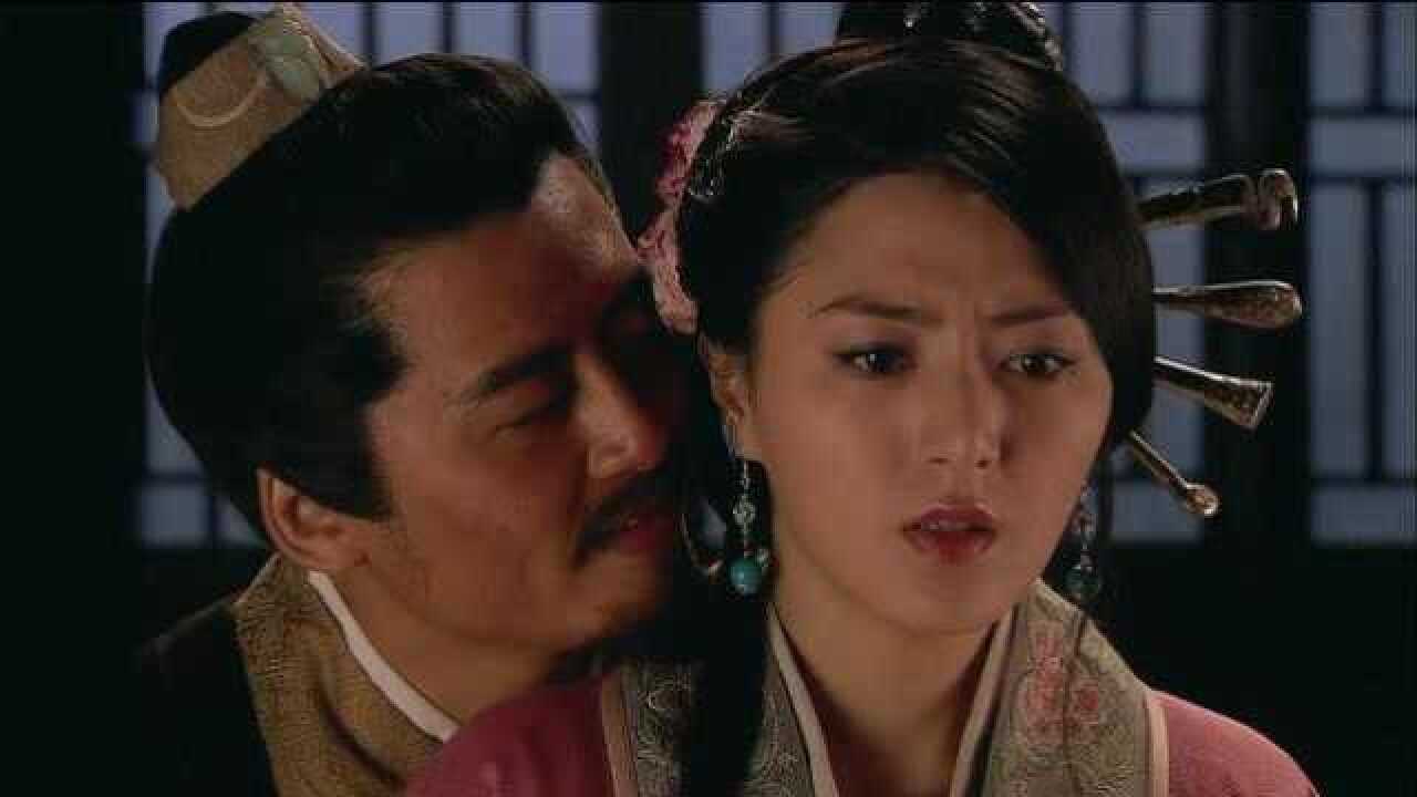 水浒中卢俊义30岁的老婆为啥宁愿跟穷酸李固原因就俩字