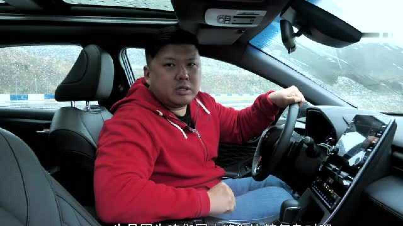 胖哥试车一汽丰田亚洲龙25l汽油版
