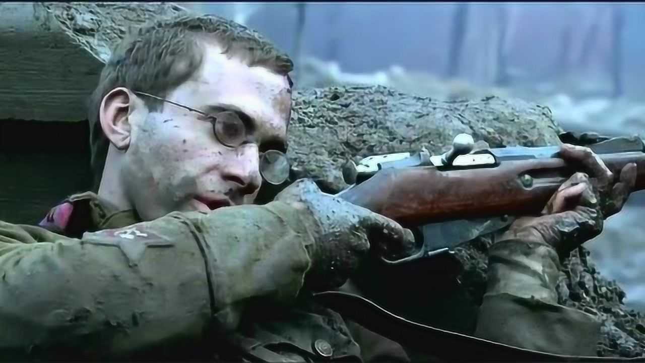 神枪手瓦西里用一把莫辛纳甘枪枪爆头五颗子弹拿下五杀