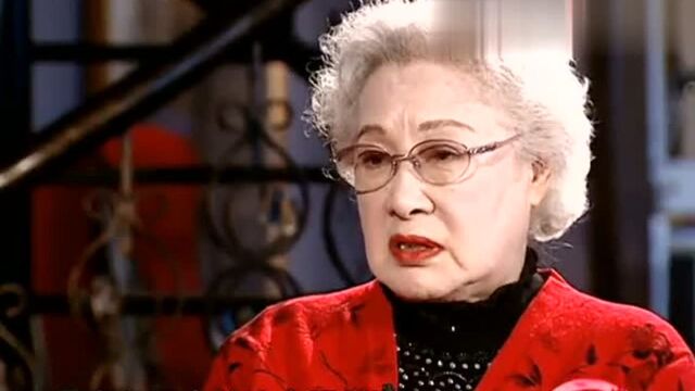 秦怡爆料金焰父亲身份,在韩国很有威望,主持人:很传奇的家族!