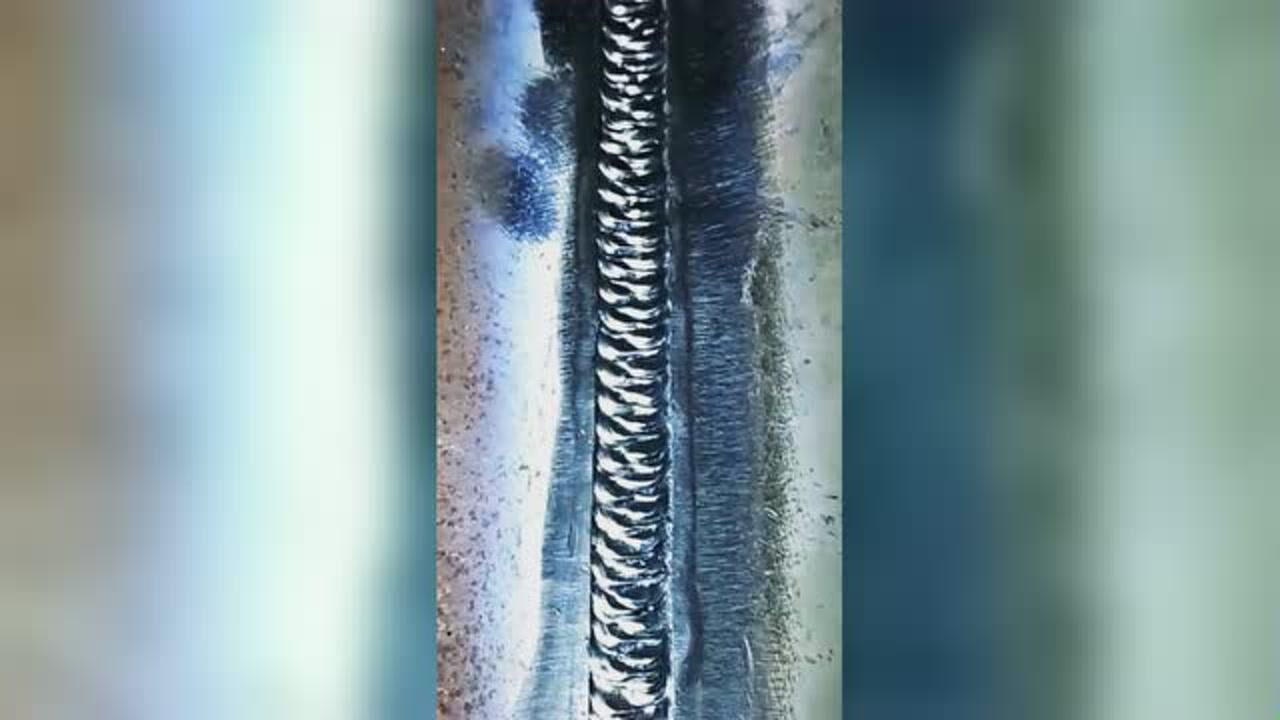 电焊工老师傅亲自教学,细节手法和技巧,真的是太厉害了!_高清1080P在线观看平台_腾讯视频