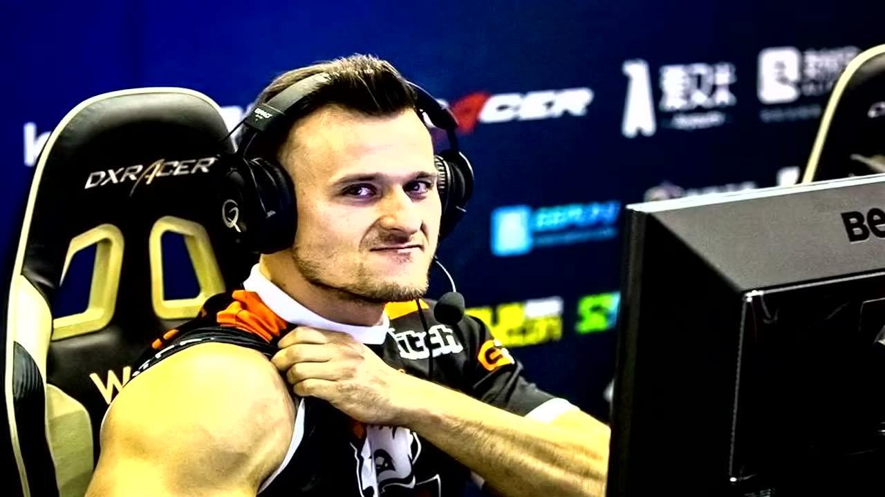 my friend肌肉枪男pasha