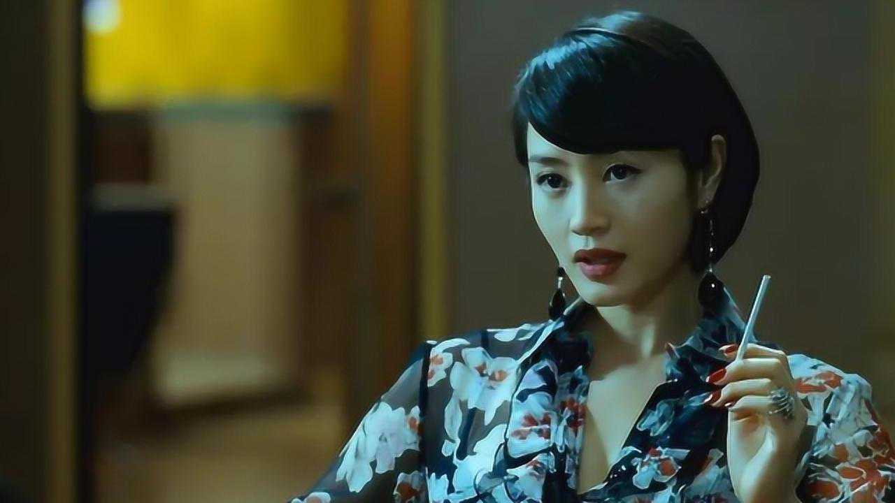 各种老千千术令人眼花缭乱,女主漂亮极了,全程精彩满满