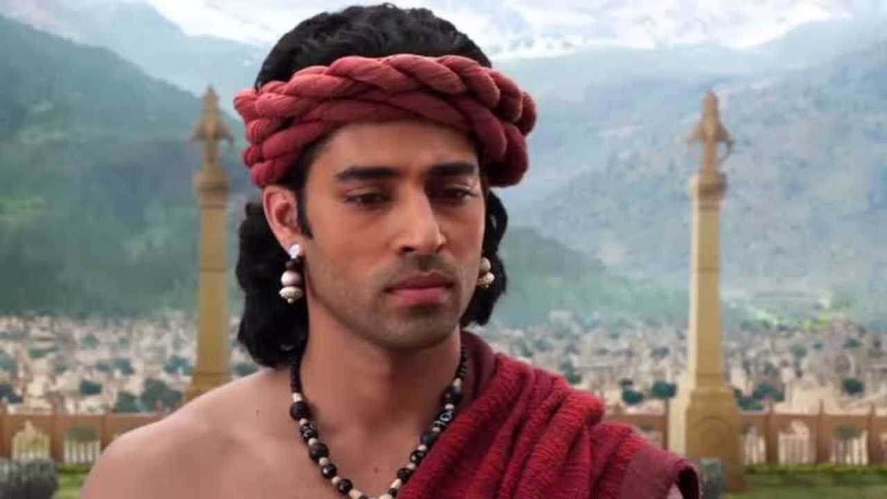 佛陀电视剧片段耶输陀罗在家披法衣净饭王请佛回国