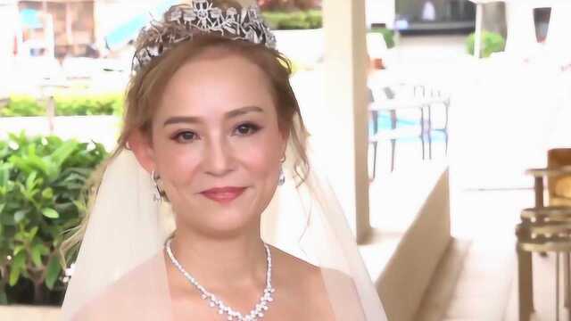 翁静晶婚礼两女儿缺席 捐全部家产不留下一代