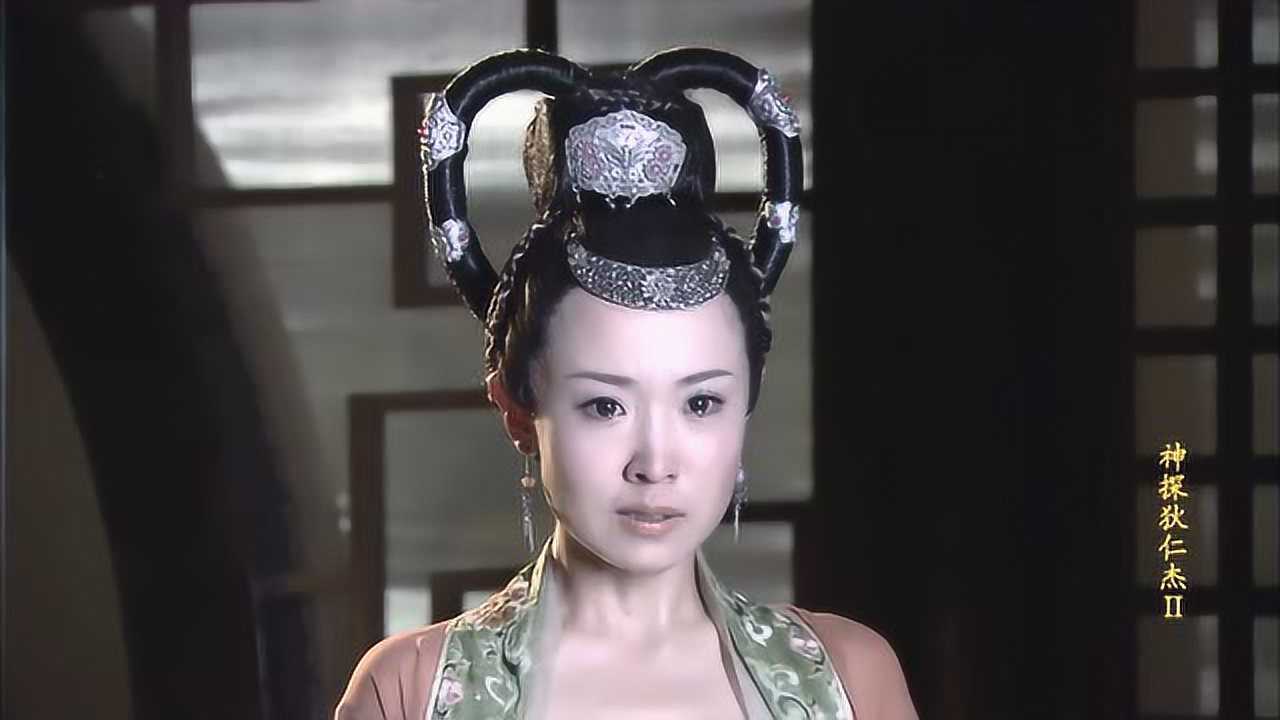 好友的离开彻底激怒如燕如燕开始对付蛇灵真霸气