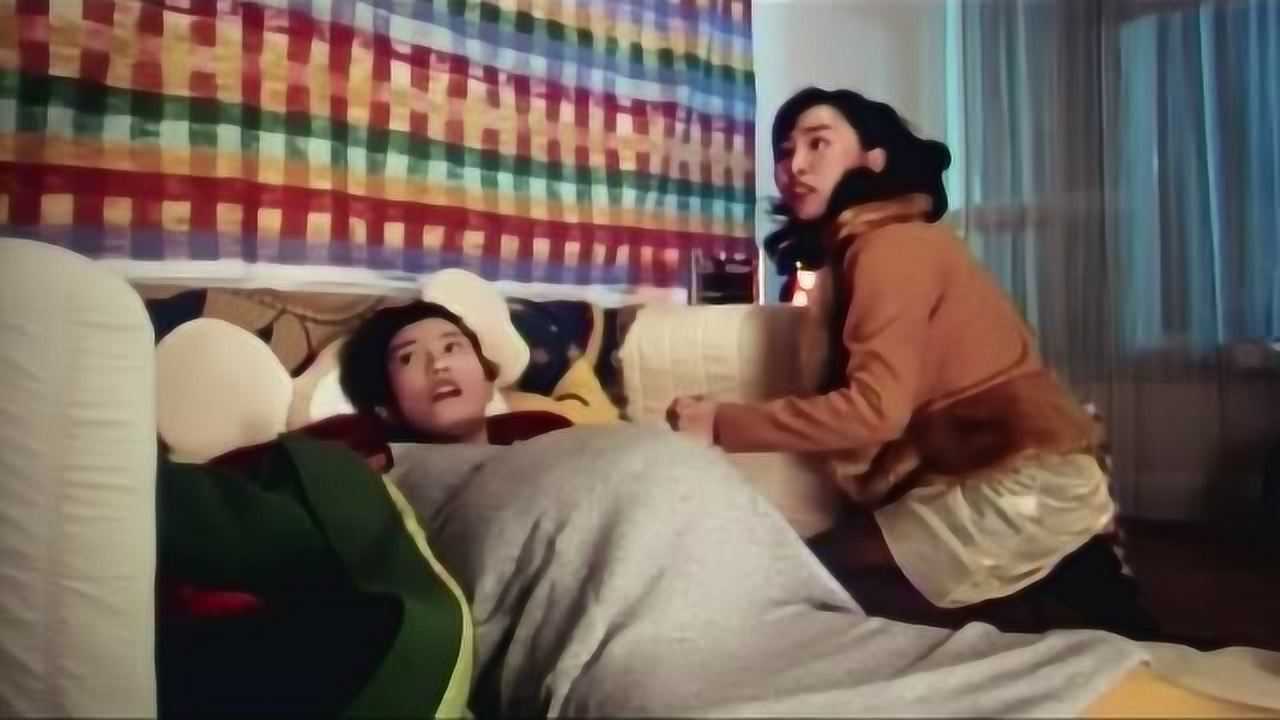 自从被外星人放回来，美女的肚子一天之内突然变大，竟然要生了！_高清