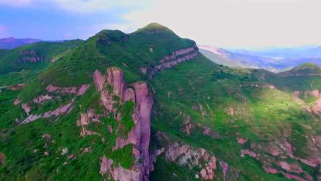 大自然的鬼斧神工,承德鸡冠山景观,承德十大景观之一