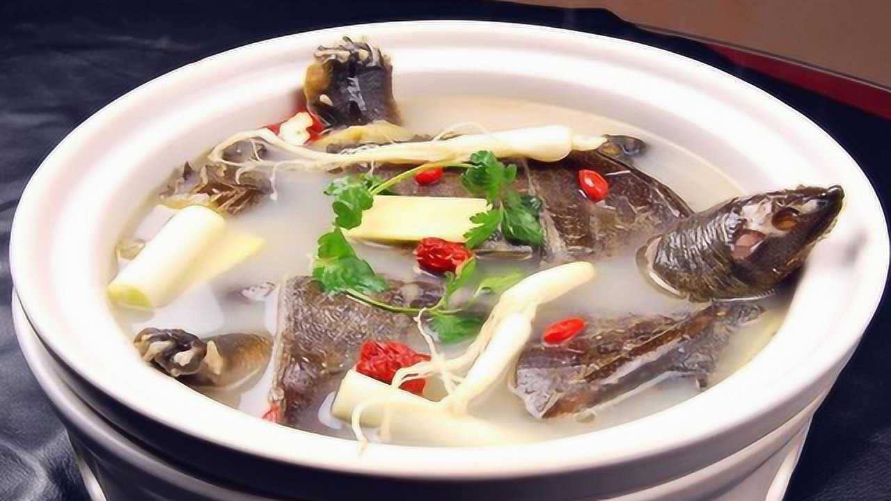 清蒸甲鱼,掌握好这一步无腥味,肉质鲜嫩美味,连汤汁都喝完