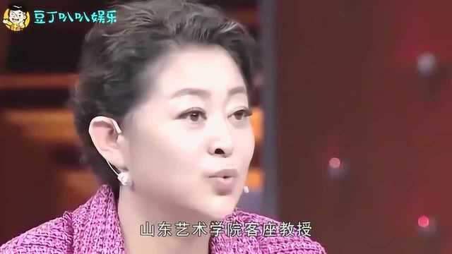 看看倪萍的学历,看看董卿的学历,看看朱迅的学历,令人唏嘘(1)