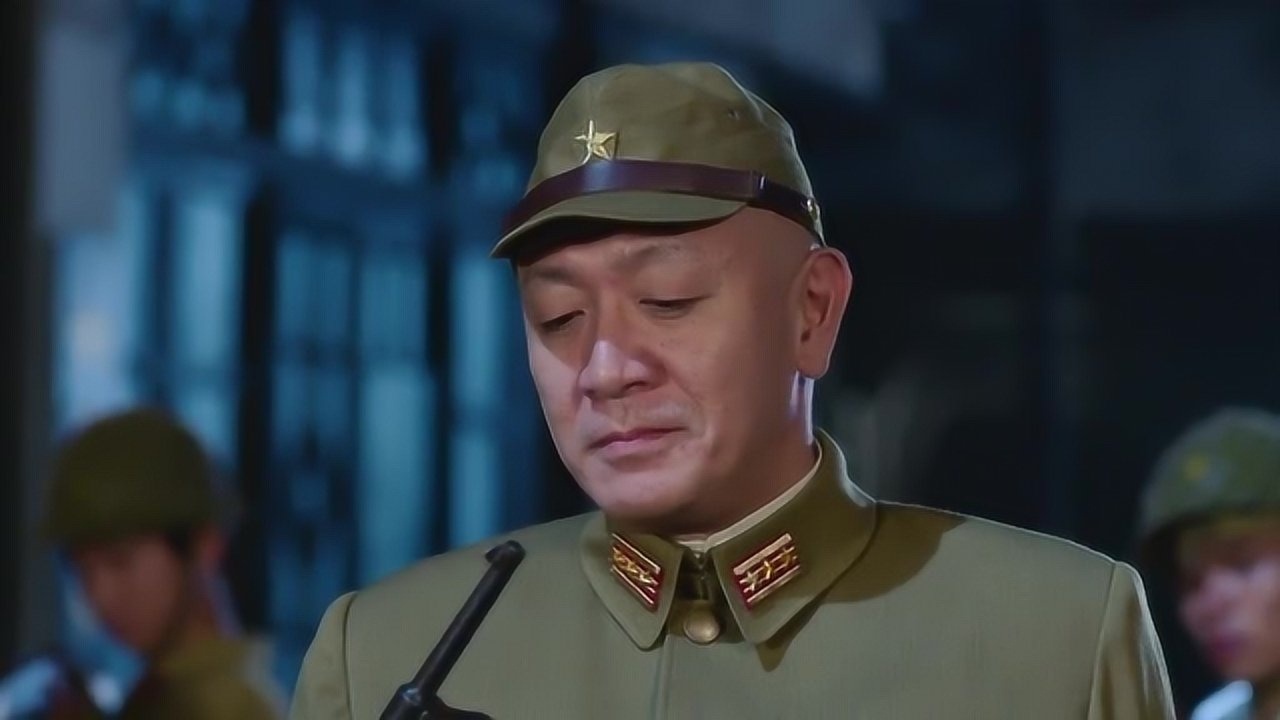 魔都风云张浩天成功上了火车本以为逃之夭夭怎料被叶飞暗杀