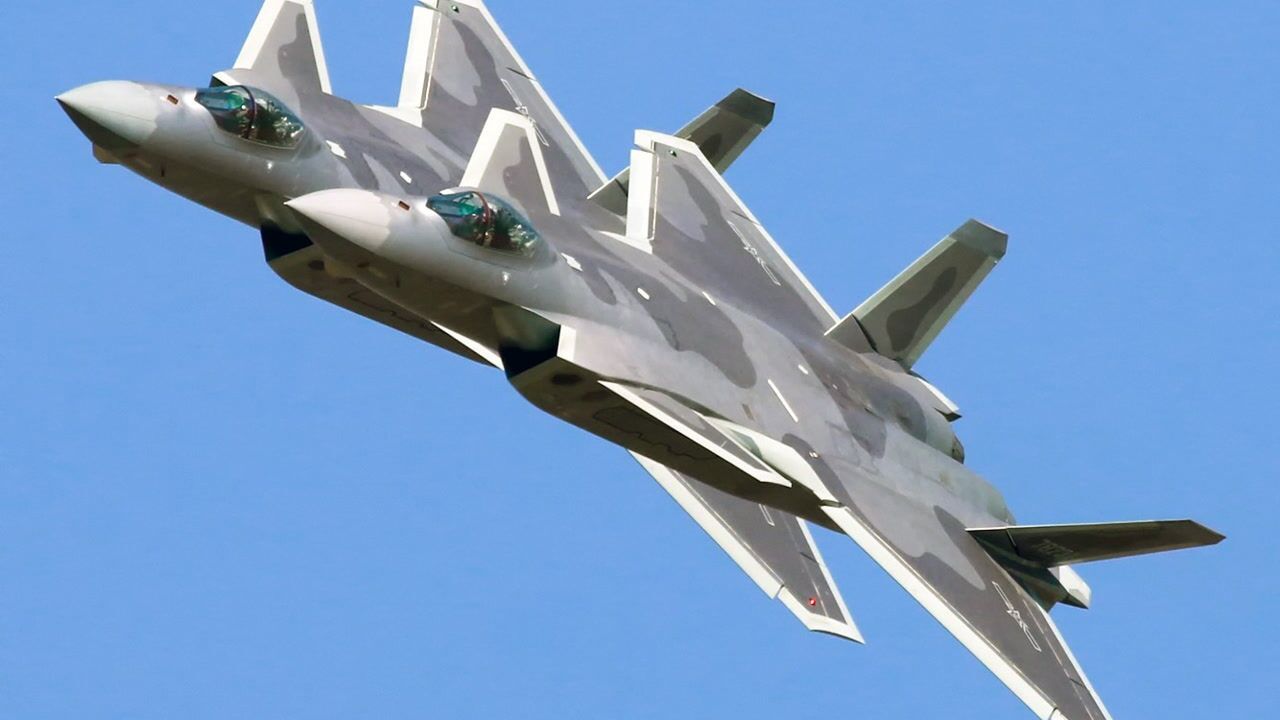 美军演兵推f22模拟歼20完胜f35f18组合蒙圈了