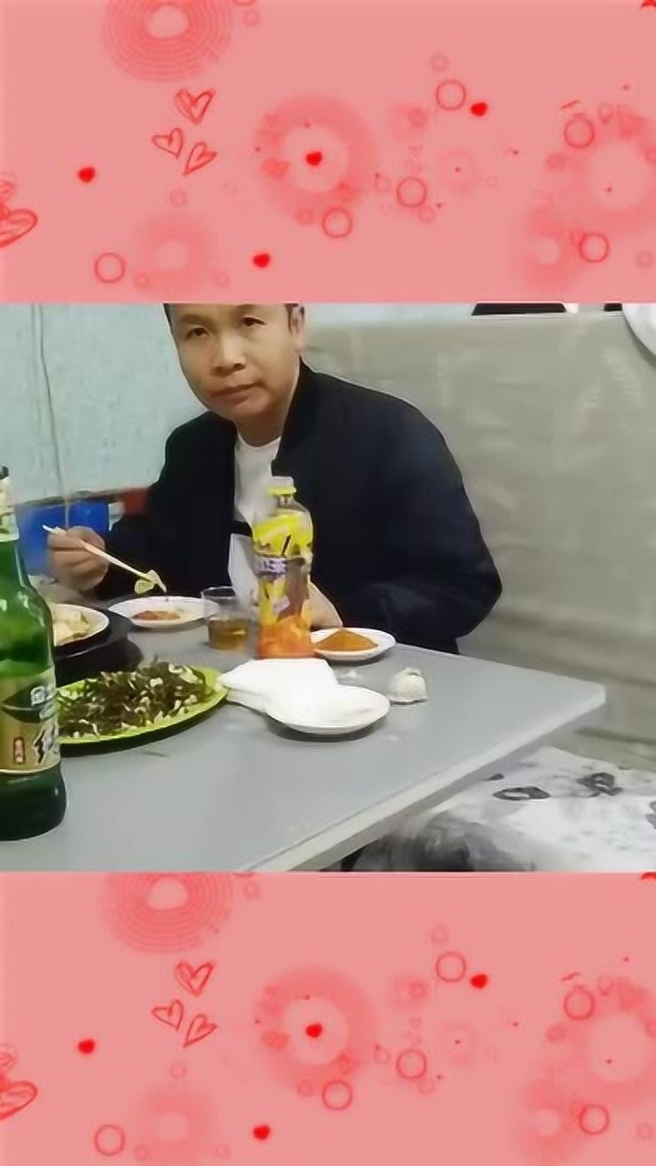偶遇二龙湖浩哥蓝百万上厕所了