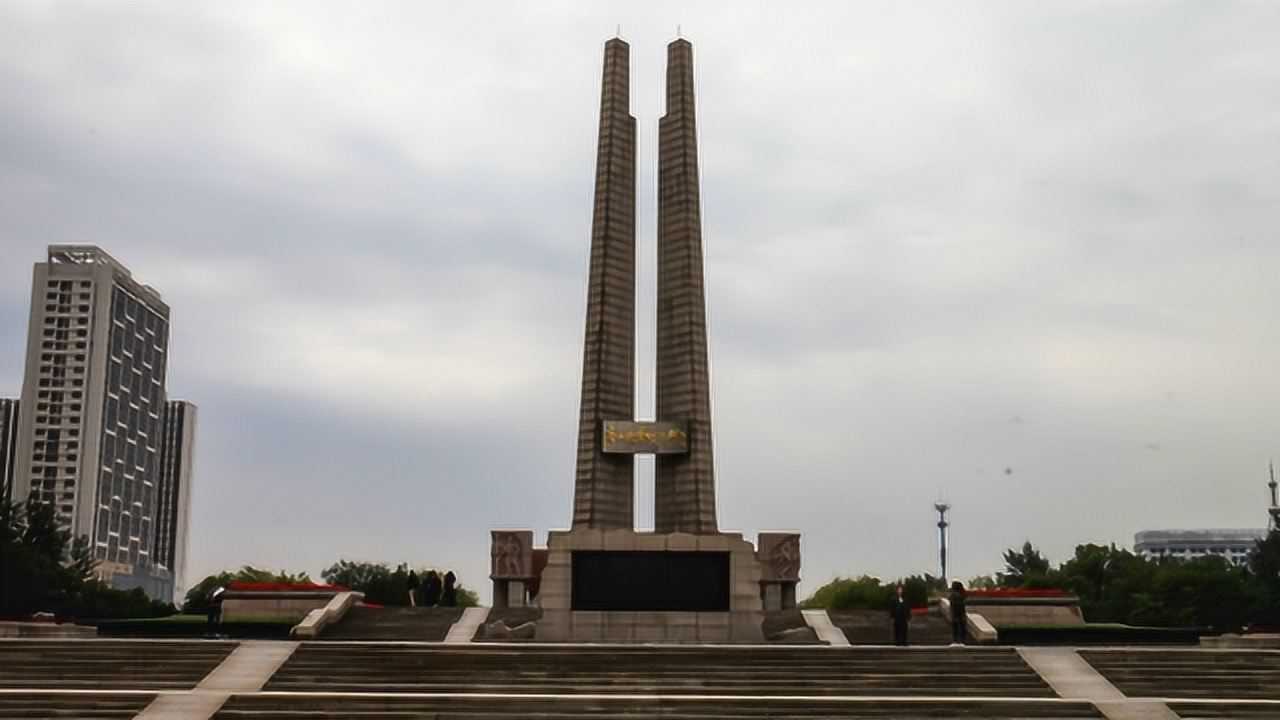 带你看看代表唐山抗震精神的标志性建筑抗震纪念碑太震撼了