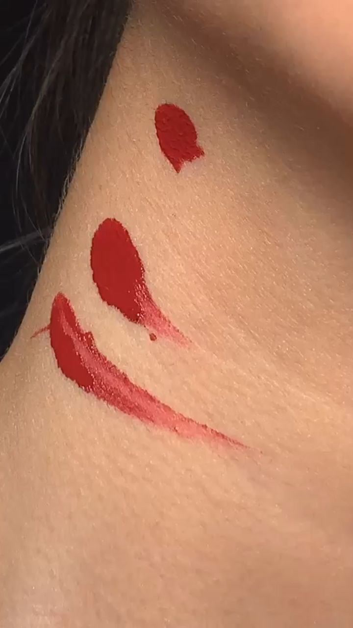 脖子上的草莓印怎么解决