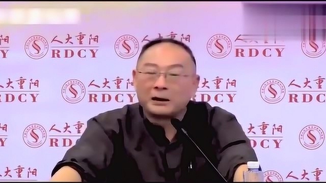 我国被批判是公务员数量最多的国家,金政委直接怒怼,犀利!