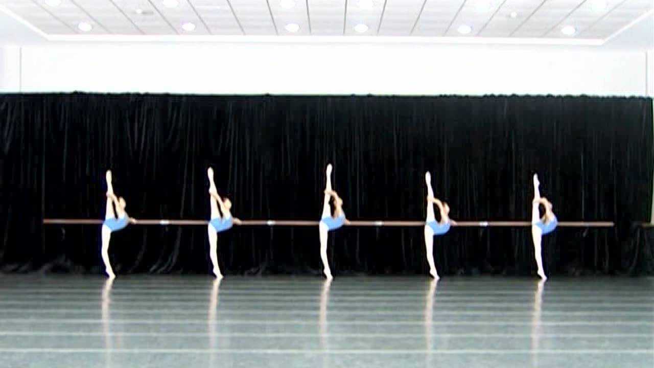 舞蹈大踢腿组合