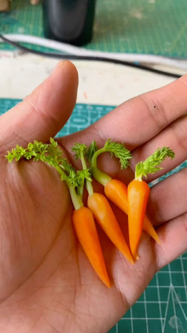 全网最小的胡萝卜,毫不夸张,我可以一口吃下十个