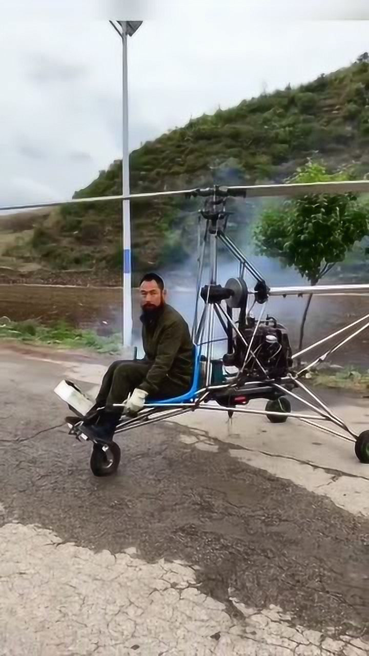 农村小伙自制直升机,动静不小,也不知道能不能飞!