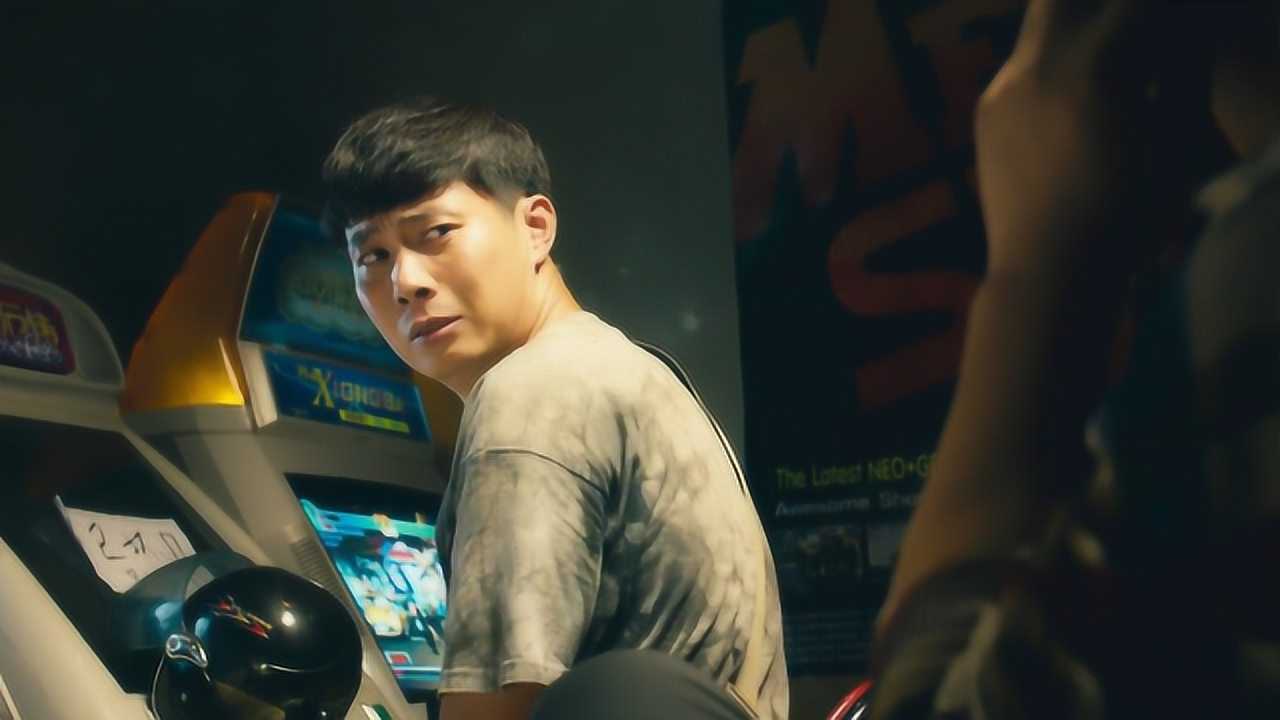 夏洛特烦恼:大傻春才是真正的拳王,一拳打出了三个艾滋病!