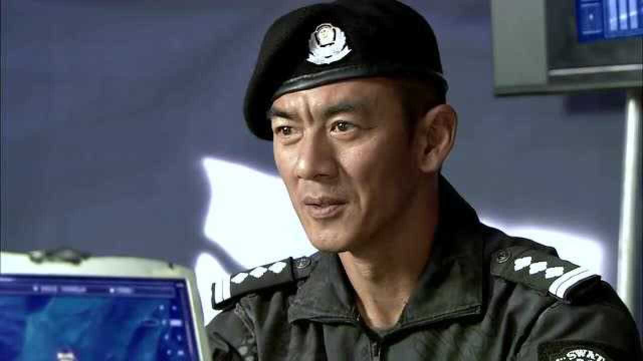 特警力量:特警实战考核局势扭转,学员里面藏龙卧虎,教官充满疑惑