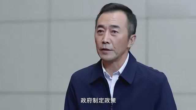 李省长出庭,就抱着负责任的态度,怎能只走过场