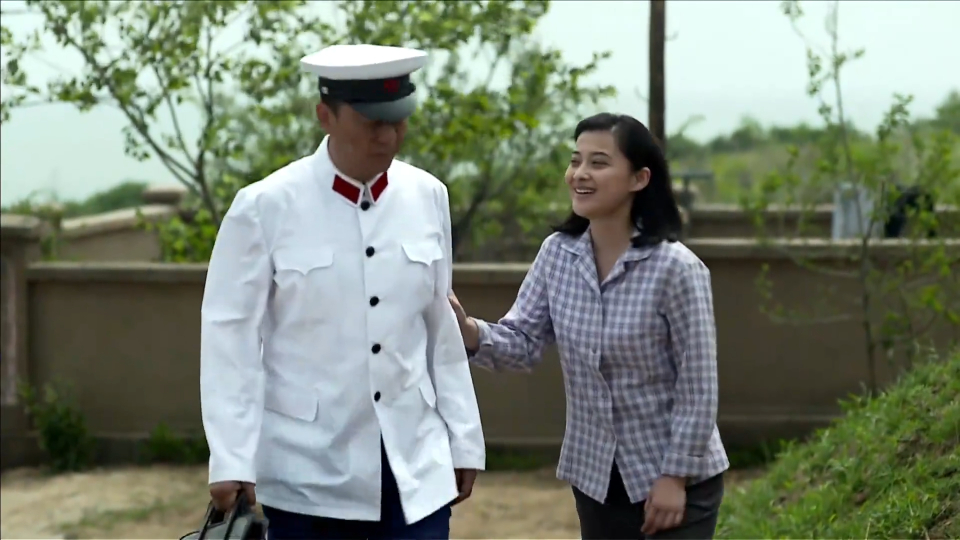 父母爱情:安杰和画家喝咖啡,江德福"捉奸",生气生大了