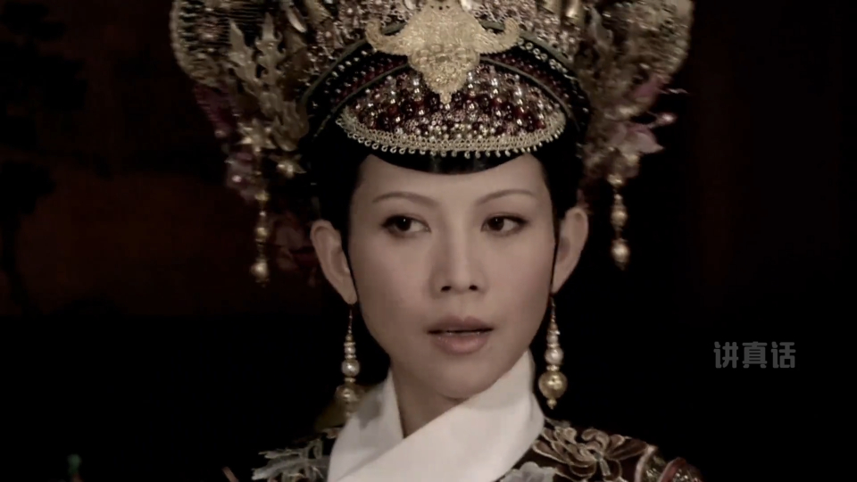 甄嬛传十级观众:胧月保卫亲妈大作战,皇额娘她推了熹娘娘!