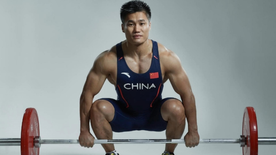 体坛名场面|吕小军到底有多强?拿到金牌后挑战自我,现场解说化身粉丝
