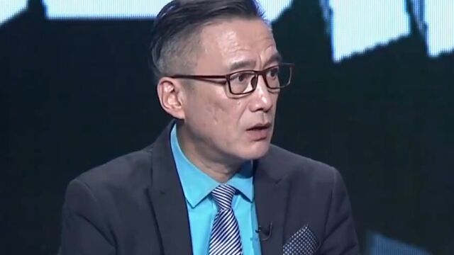 另外,小儿子还表示,房子过户后他也给大哥拿过补偿