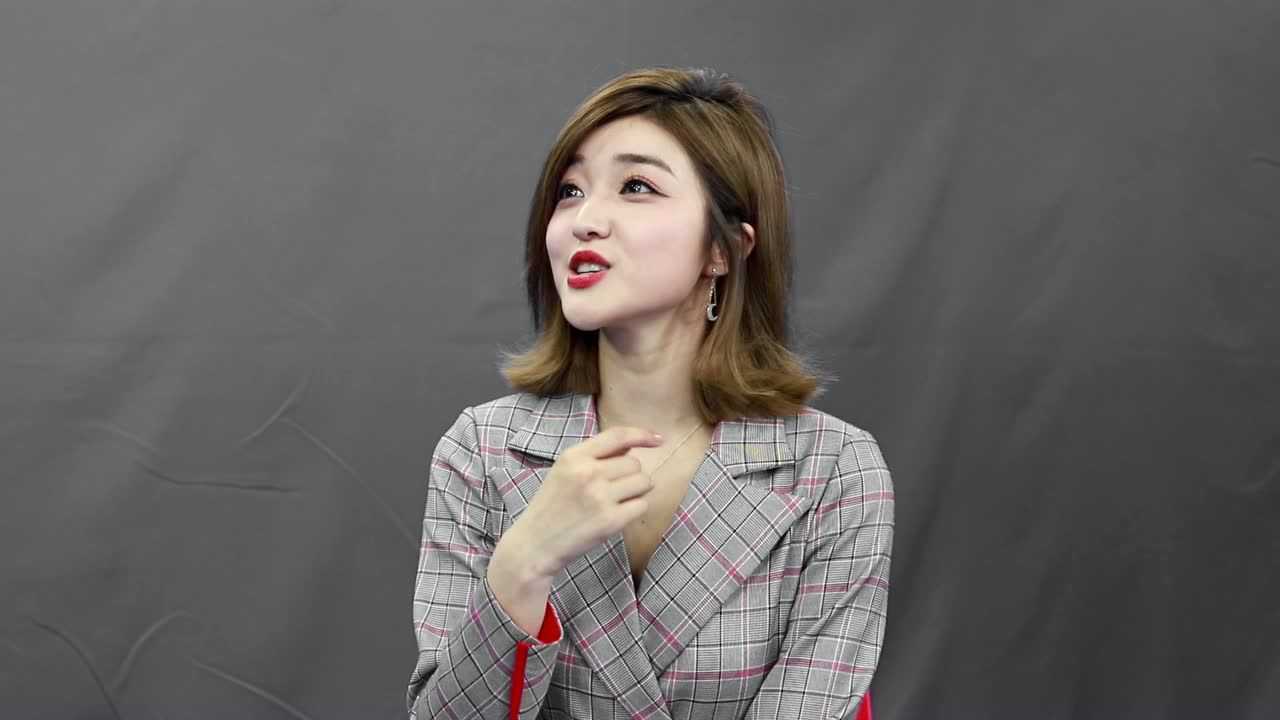 都市频道新北方十五周年锦鲤(诗涵)