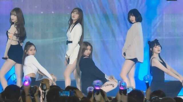 哪吒版艺琳上线,不要太可爱!GFriend《热带夜》现场版 莫笑中字