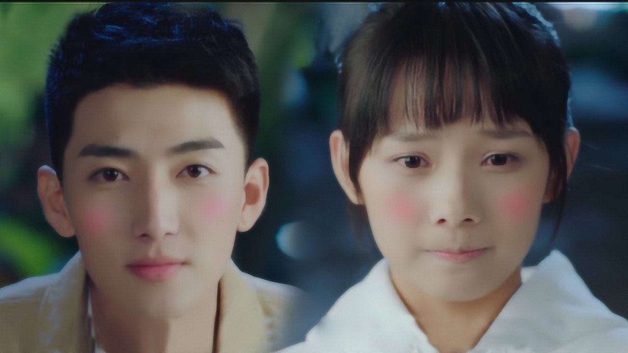 满满喜欢你:左岸小满同居后,解衣扣太撩人,顾小满推倒主动索吻