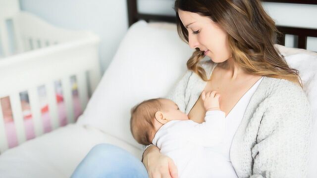 新手妈妈哺乳期奶水分泌越来越少,原来是做了这几件事情