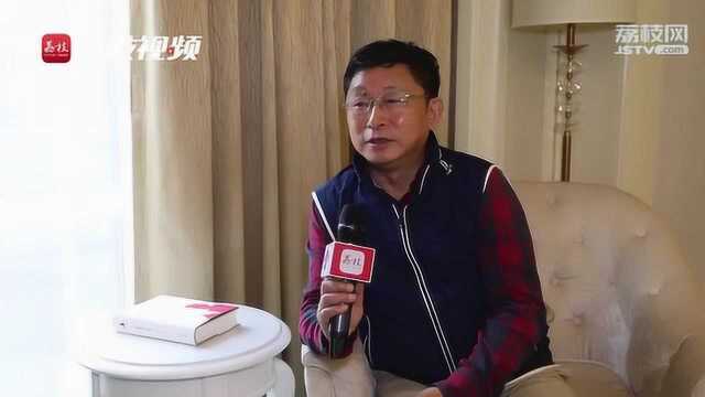 阿来:写作就像爱情,控制久了就会湖水决堤,就思如泉涌了